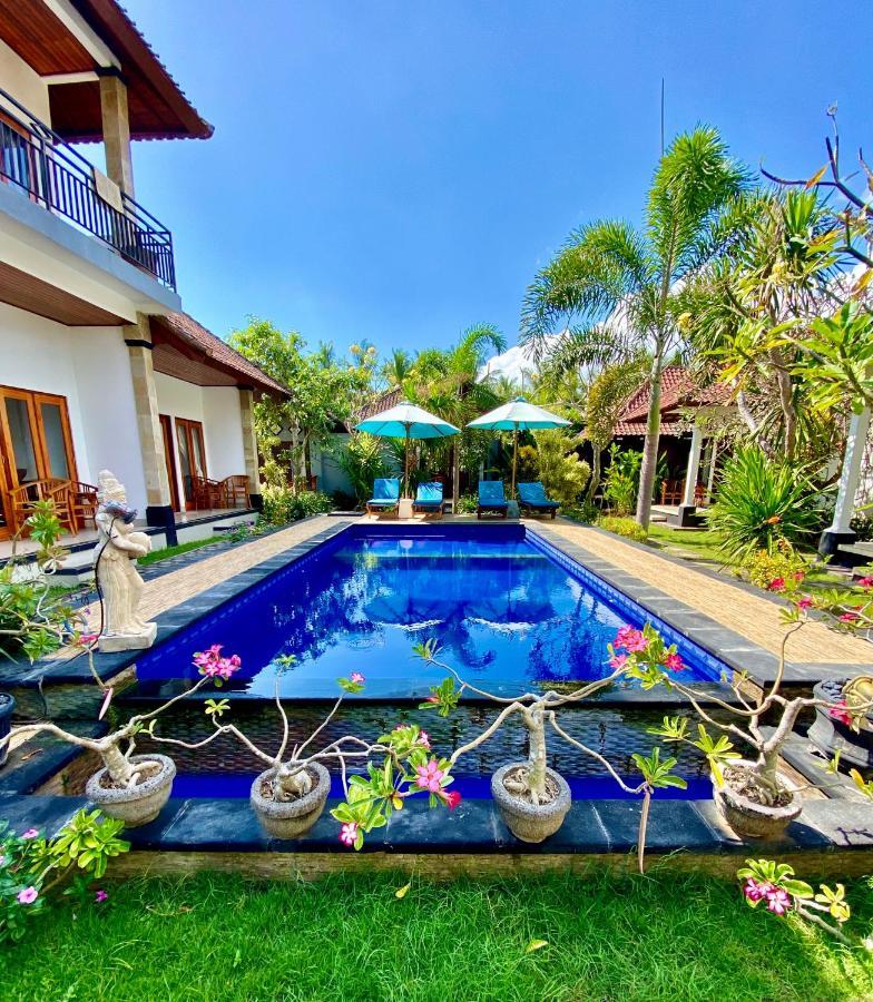 Radya Homestay Lembongan Exterior foto